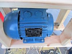 1.1kW IE2 3 phase electric motor 2P 230 /400V WEG New Old Stock