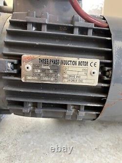 ELECTRIC MOTOR 0.55kW BRAKED 3 PHASE MS8014 STOCK K3922
