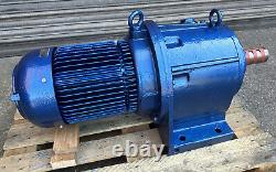 Eberhard Bauer 3-Phase Electric Motor Gearbox Gear Hollow Reducer 60RPM 784Nm