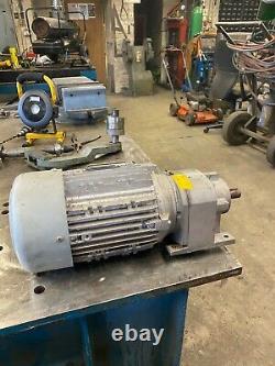 Electric motor reduction gearbox