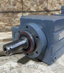 Lenze 3-Phase Electric Motor VERY SLOW 13RPM Gearbox Gear Reducer 267Nm 0.37kW