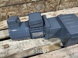 Lenze 3-Phase Electric Motor VERY SLOW 13RPM Gearbox Gear Reducer 267Nm 0.37kW