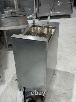 Lincat Double Tank Freestanding Fryer Three Phase Electric