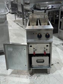 Lincat Double Tank Freestanding Fryer Three Phase Electric