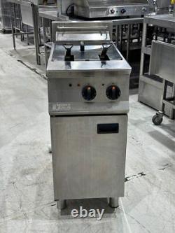 Lincat Double Tank Freestanding Fryer Three Phase Electric