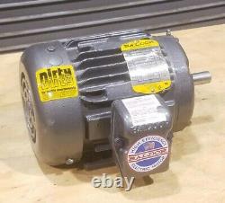 M8003T Baldor 1HP TEFC Electric Motor 1725 RPM 143T Frame 208-460VAC 3-Phase NEW