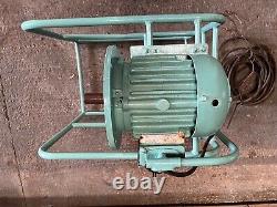 Newman Electric 3 phase Motor on stand with 380/450V 3HP