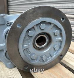 SEW 2.2kW 3-Phase AC Electric Motor Gearbox with Brake 41RPM Gear Motor Reducer