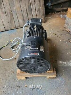 Tec Electric Motor 3 Phase 11 Kw 4 Pole Foot Mounted With Forced Air Vent Used