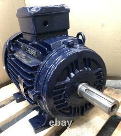 WEG 18.5kW 3-Phase AC Electric Motor 2945RPM 2-Pole B3 Foot 160L Frame Cast Iron